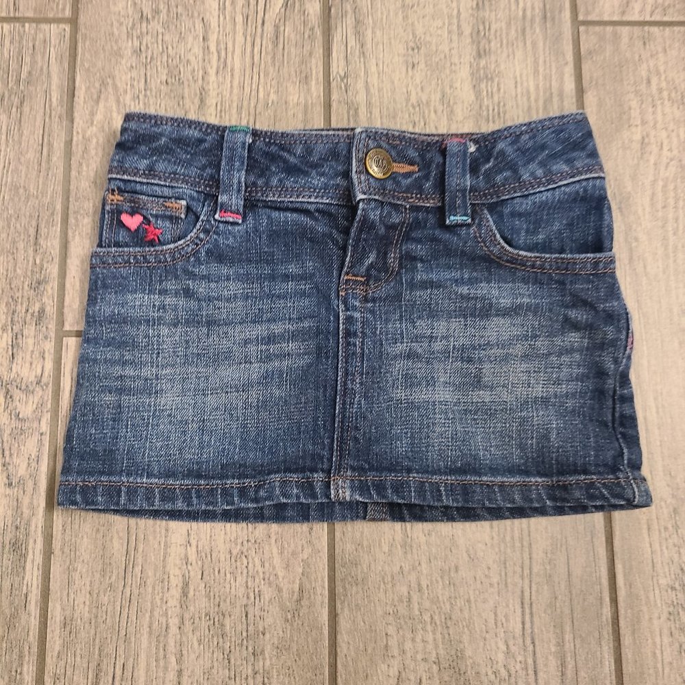 Gap kids jean denim skirt with hearts and stars size 5